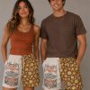 Proudly Akkedis Retro flower and vintange print shorts Unisex