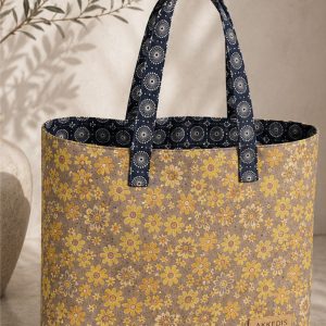 totes4 Akkedis Retro Floral Tote Bag